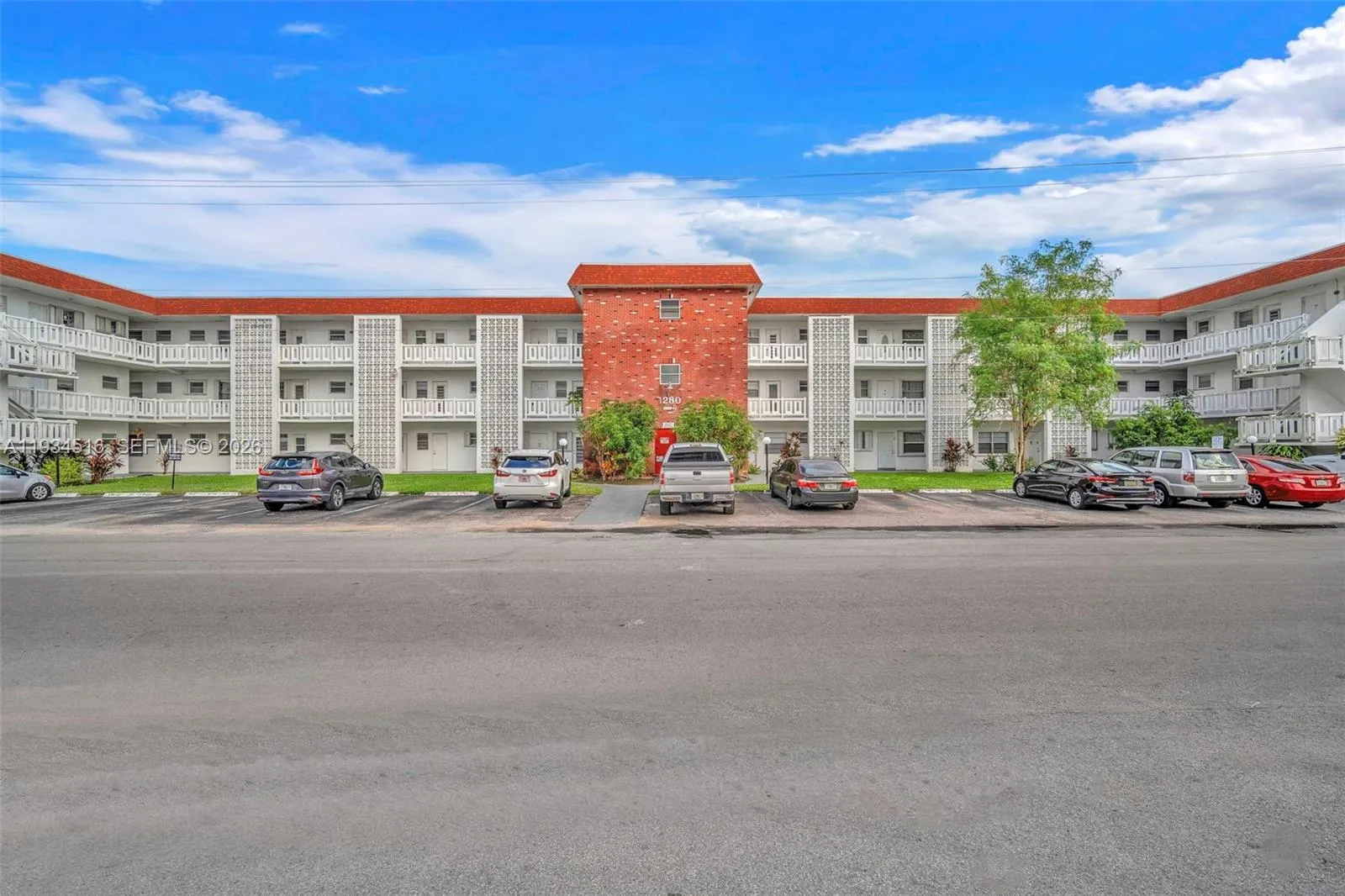 1280 Nw 43rd Ave 302, Lauderhill, Florida 33313, Lauderhill, Florida 33313, 2 Bedrooms Bedrooms, ,2 BathroomsBathrooms,Residential,For Sale,1280 Nw 43rd Ave 302, Lauderhill, Florida 33313,A11934516