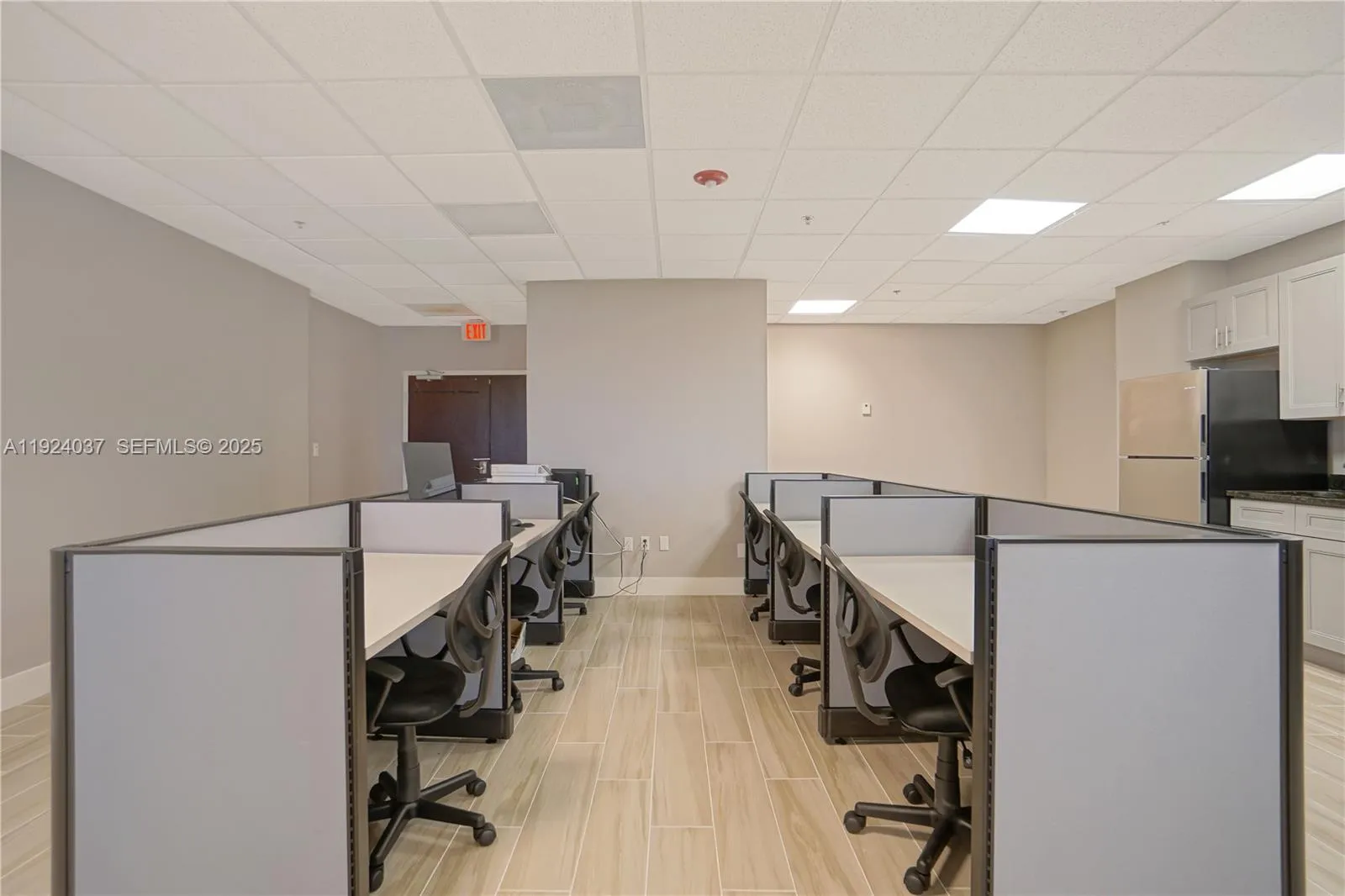 12550 Biscayne Blvd 902, North Miami, Florida 3318, North Miami, Florida 33181, ,Commercial Lease,For Rent,12550 Biscayne Blvd 902, North Miami, Florida 3318,A11924037