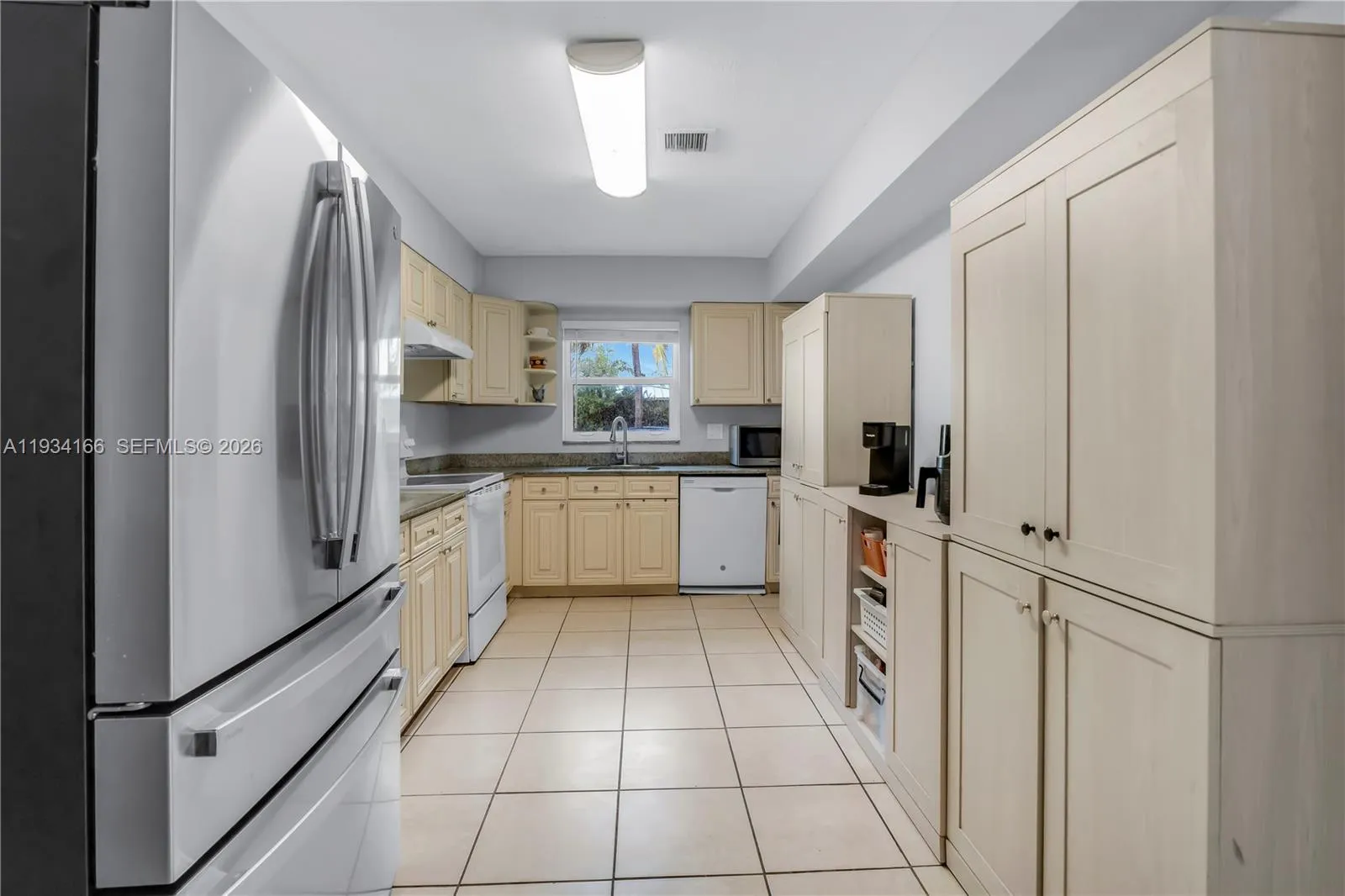 312 Nw 35, Oakland Park, Florida 33309, Oakland Park, Florida 33309, 4 Bedrooms Bedrooms, ,2 BathroomsBathrooms,Residential,For Sale,312 Nw 35, Oakland Park, Florida 33309,A11934166