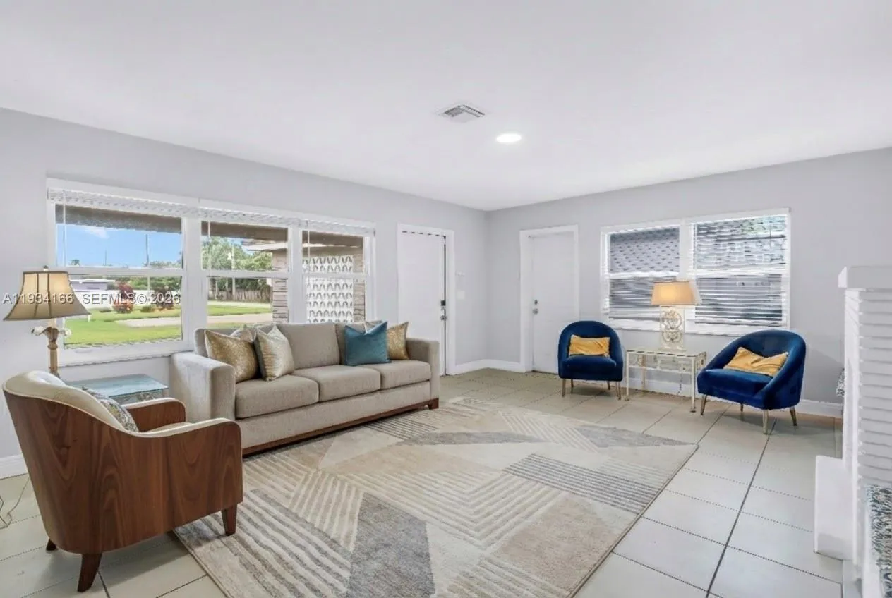 312 Nw 35, Oakland Park, Florida 33309, Oakland Park, Florida 33309, 4 Bedrooms Bedrooms, ,2 BathroomsBathrooms,Residential,For Sale,312 Nw 35, Oakland Park, Florida 33309,A11934166