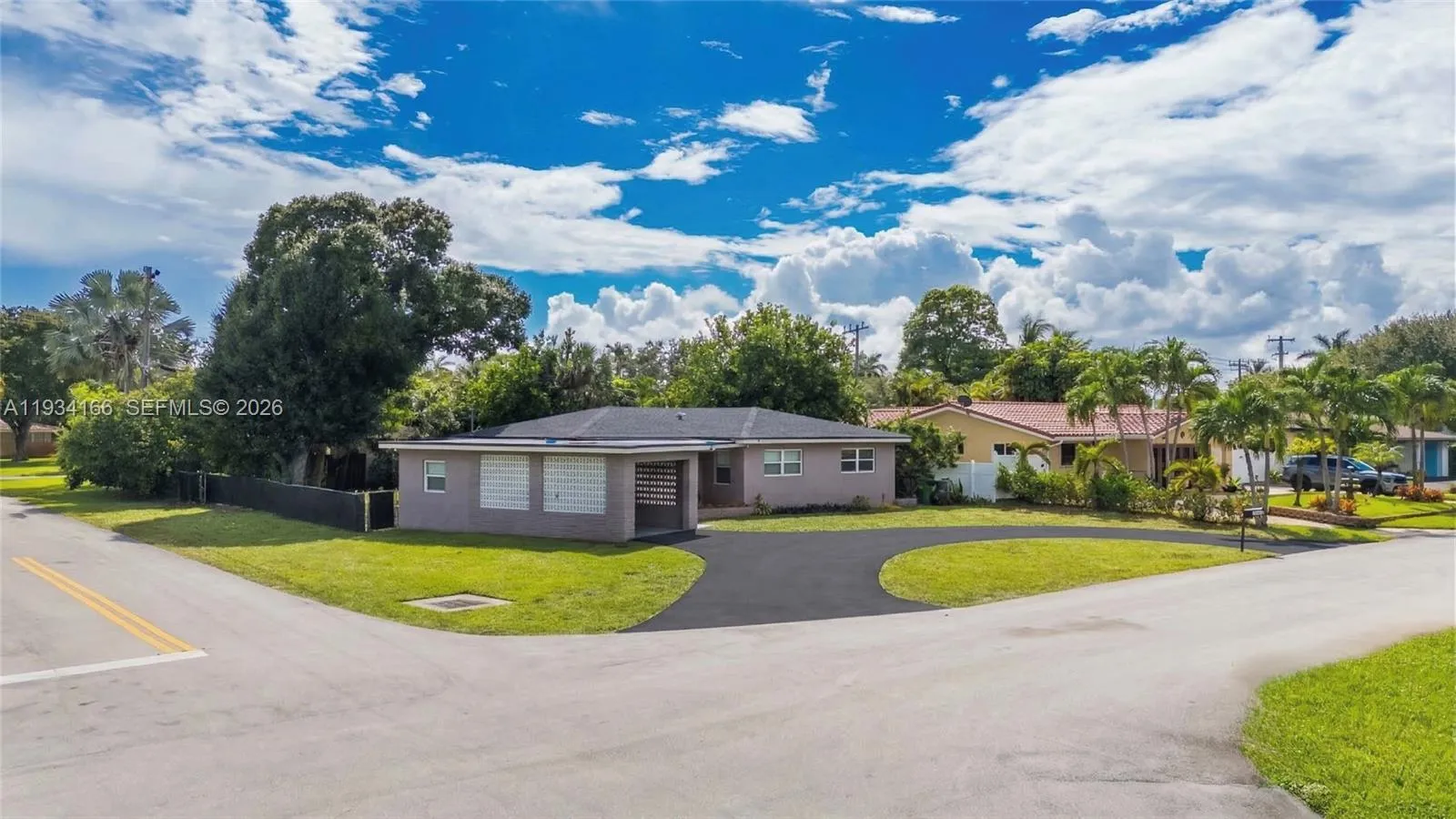 312 Nw 35, Oakland Park, Florida 33309, Oakland Park, Florida 33309, 4 Bedrooms Bedrooms, ,2 BathroomsBathrooms,Residential,For Sale,312 Nw 35, Oakland Park, Florida 33309,A11934166