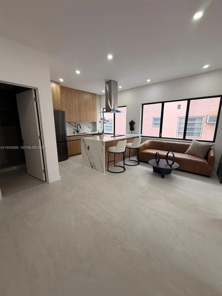 2436 Sw 7th St 5, Miami, Florida 33135, Miami, Florida 33135, 2 Bedrooms Bedrooms, ,1 BathroomBathrooms,Residential Lease,For Rent,2436 Sw 7th St 5, Miami, Florida 33135,A11934899