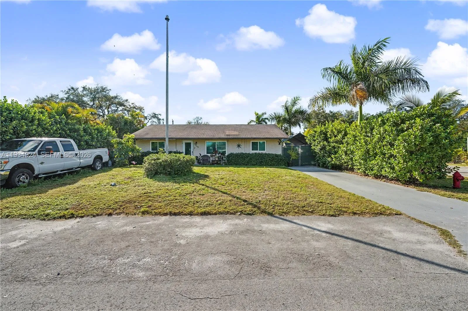 2864 Sw 16th St, Fort Lauderdale, Florida 33312, Fort Lauderdale, Florida 33312, 3 Bedrooms Bedrooms, ,2 BathroomsBathrooms,Residential,For Sale,2864 Sw 16th St, Fort Lauderdale, Florida 33312,A11934924