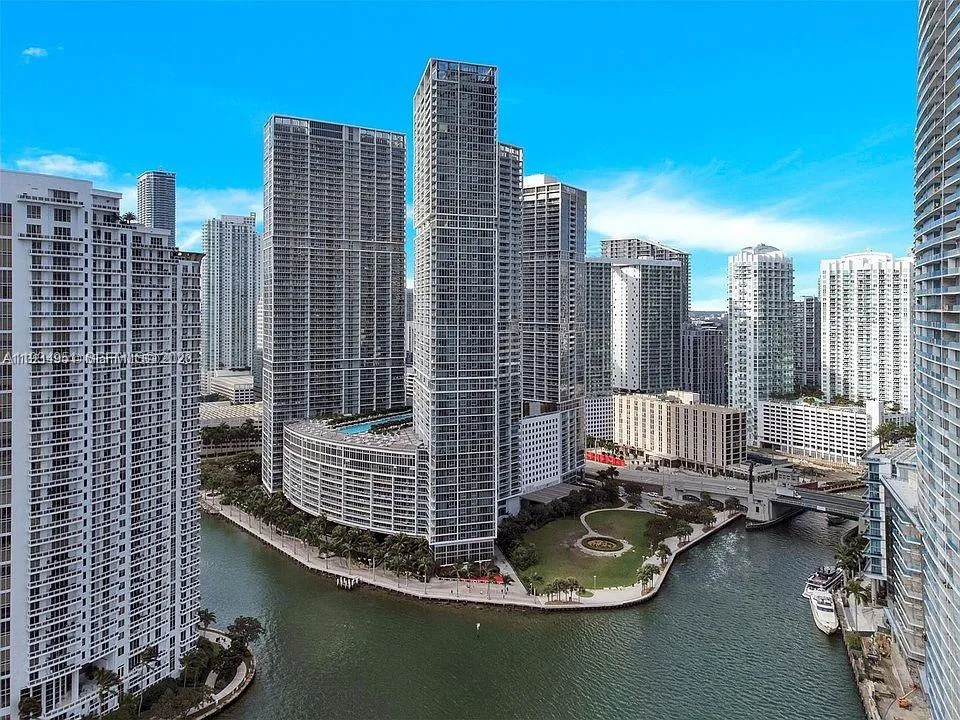 495 Brickell Ave 2610, Miami, Florida 33131, Miami, Florida 33131, 2 Bedrooms Bedrooms, ,2 BathroomsBathrooms,Residential Lease,For Rent,495 Brickell Ave 2610, Miami, Florida 33131,A11934951