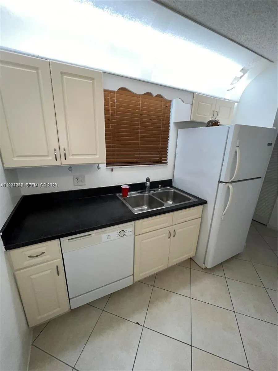 11453 Nw 39th Ct 210-2, Coral Springs, Florida 330, Coral Springs, Florida 33065, 2 Bedrooms Bedrooms, ,2 BathroomsBathrooms,Residential Lease,For Rent,11453 Nw 39th Ct 210-2, Coral Springs, Florida 330,A11934962