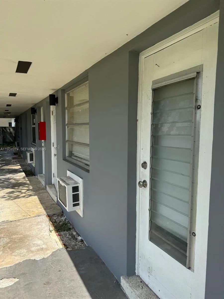 151 Nw 164th St, Miami, Florida 33169, Miami, Florida 33169, ,Residential Income,For Sale,151 Nw 164th St, Miami, Florida 33169,A11934974
