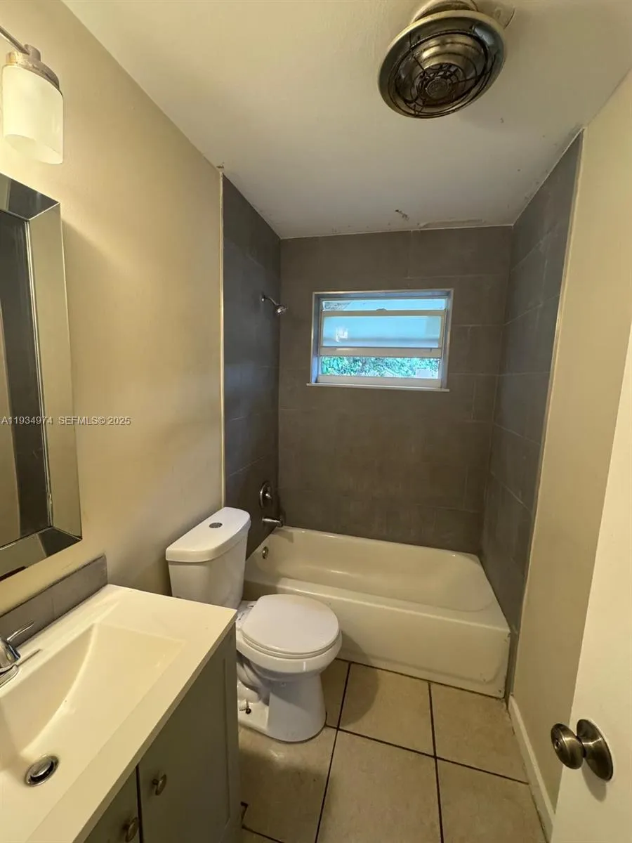 151 Nw 164th St, Miami, Florida 33169, Miami, Florida 33169, ,Residential Income,For Sale,151 Nw 164th St, Miami, Florida 33169,A11934974