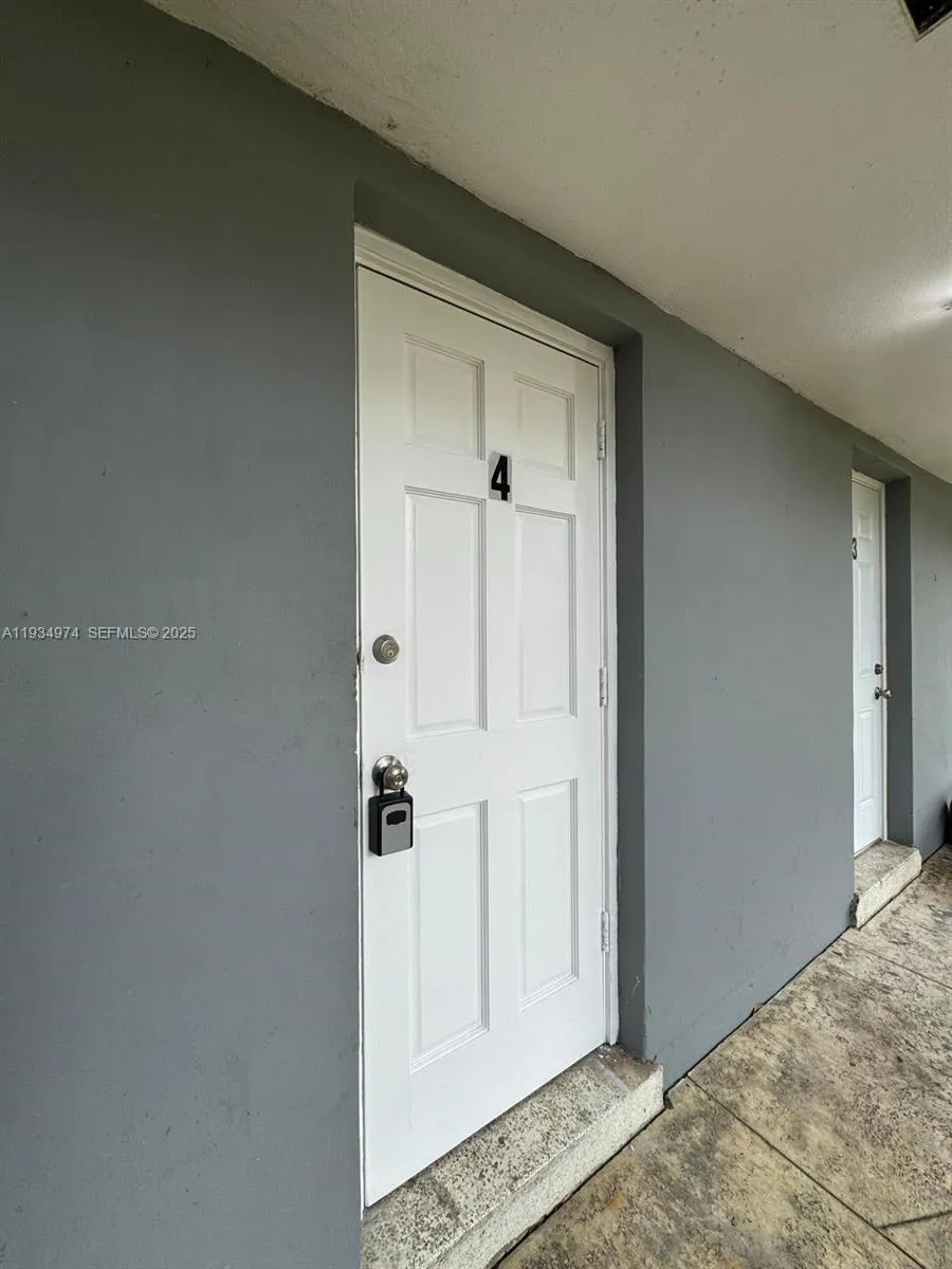 151 Nw 164th St, Miami, Florida 33169, Miami, Florida 33169, ,Residential Income,For Sale,151 Nw 164th St, Miami, Florida 33169,A11934974