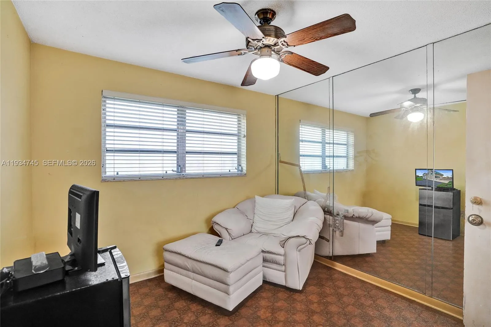 366 W 12th St, Hialeah, Florida 33010, Hialeah, Florida 33010, 7 Bedrooms Bedrooms, ,7 BathroomsBathrooms,Residential,For Sale,366 W 12th St, Hialeah, Florida 33010,A11934745