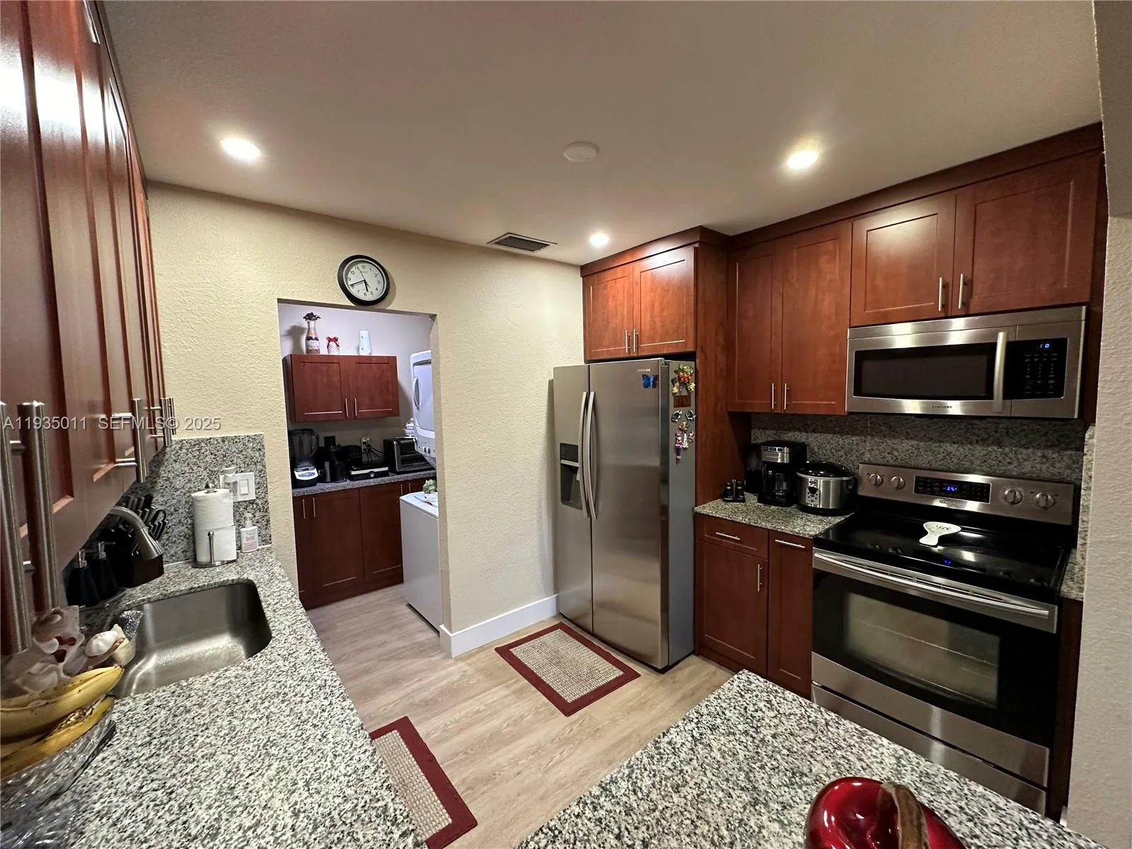 19360 Sw 116th Ave, Miami, Florida 33157, Miami, Florida 33157, 3 Bedrooms Bedrooms, ,1 BathroomBathrooms,Residential,For Sale,19360 Sw 116th Ave, Miami, Florida 33157,A11935011