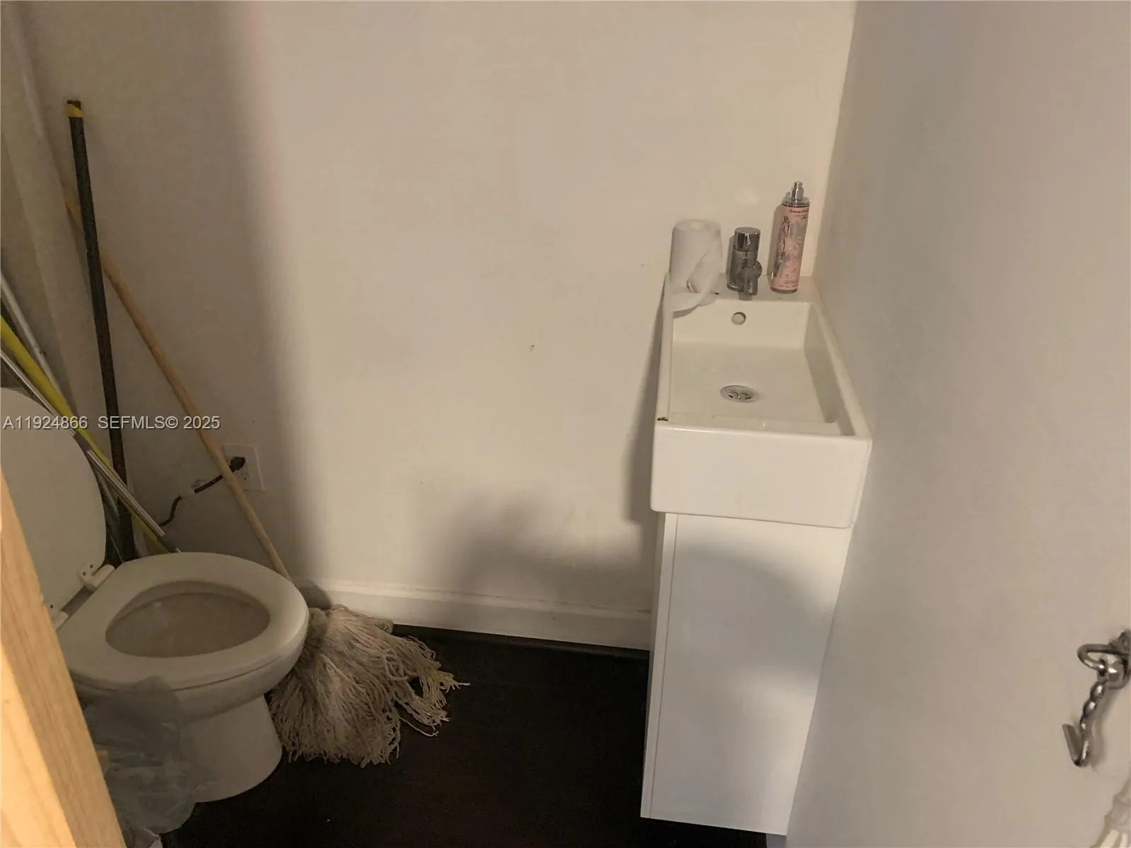 1239 Alton Rd, Miami Beach, Florida 33139, Miami Beach, Florida 33139, ,Business Opportunity,For Sale,1239 Alton Rd, Miami Beach, Florida 33139,A11924866