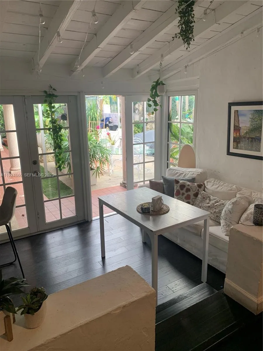 1239 Alton Rd, Miami Beach, Florida 33139, Miami Beach, Florida 33139, ,Business Opportunity,For Sale,1239 Alton Rd, Miami Beach, Florida 33139,A11924866