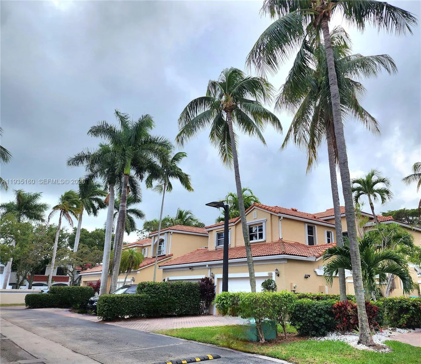 21028 Ne 34th Ct 21028, Aventura, Florida 33180, Aventura, Florida 33180, 2 Bedrooms Bedrooms, ,2 BathroomsBathrooms,Residential Lease,For Rent,21028 Ne 34th Ct 21028, Aventura, Florida 33180,A11935160