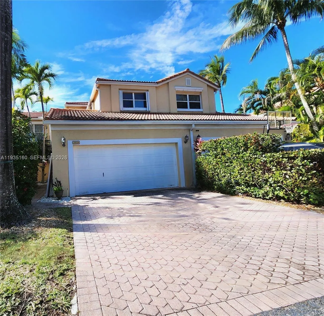 21028 Ne 34th Ct 21028, Aventura, Florida 33180, Aventura, Florida 33180, 2 Bedrooms Bedrooms, ,2 BathroomsBathrooms,Residential Lease,For Rent,21028 Ne 34th Ct 21028, Aventura, Florida 33180,A11935160