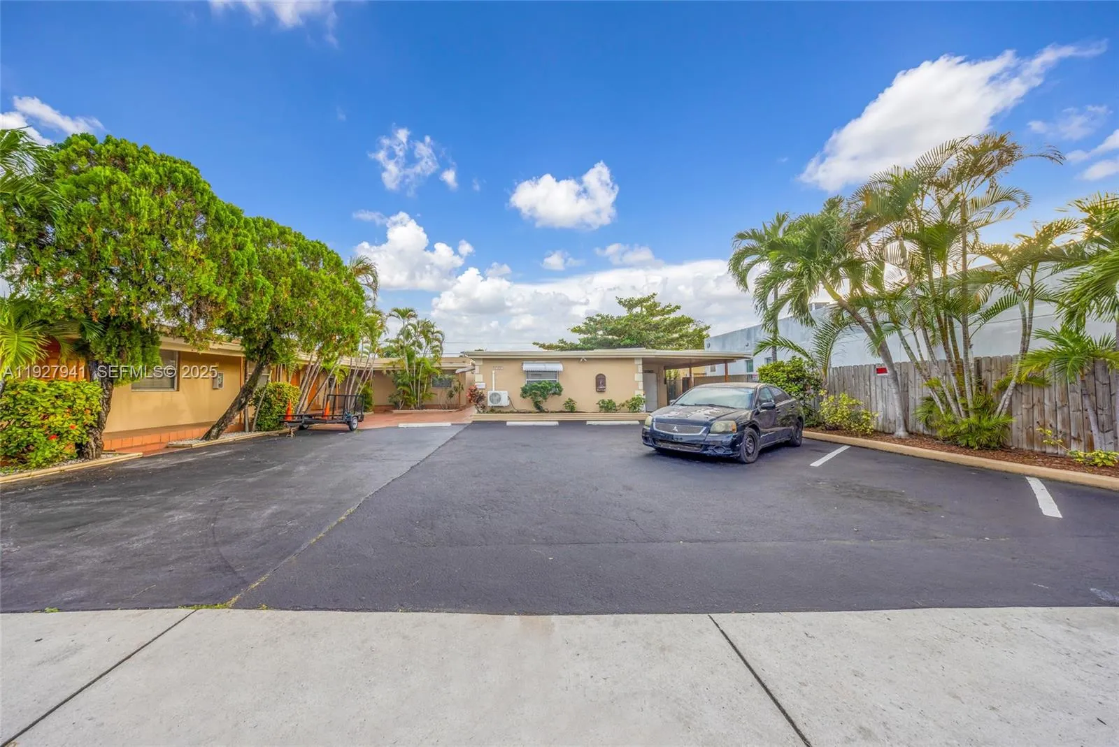 6124 Pembroke Rd 1-8, Miramar, Florida 33023, Miramar, Florida 33023, ,Commercial Sale,For Sale,6124 Pembroke Rd 1-8, Miramar, Florida 33023,A11927941