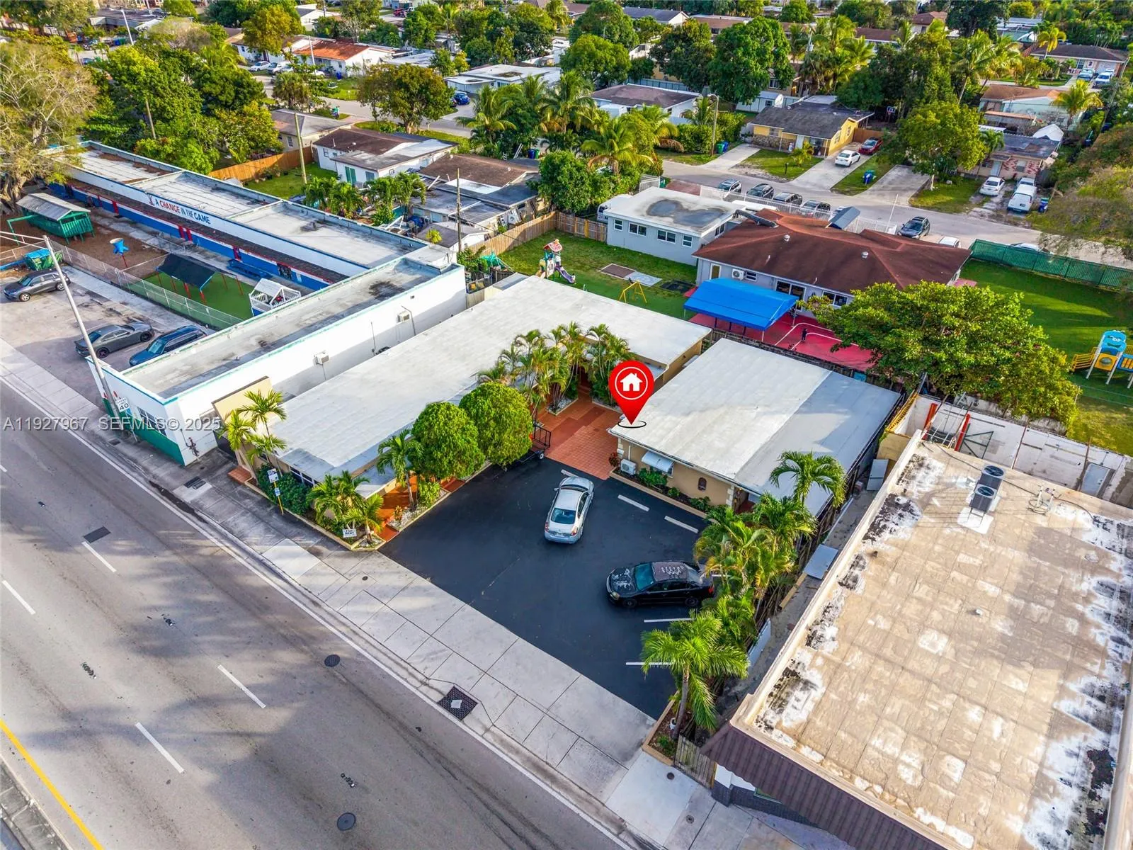 6124 Pembroke Rd, Miramar, Florida 33023, Miramar, Florida 33023, ,Residential Income,For Sale,6124 Pembroke Rd, Miramar, Florida 33023,A11927967