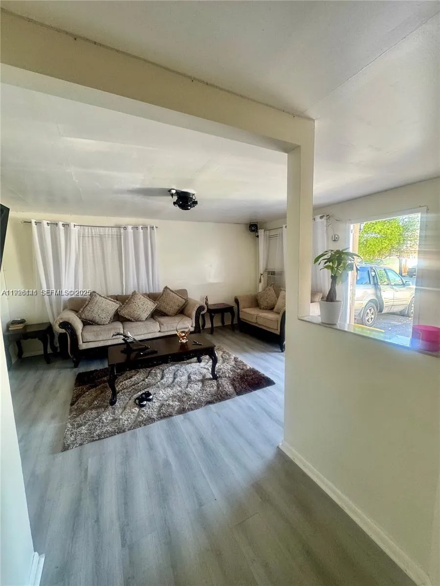 700 Ne 6th St 1-13, Hallandale Beach, Florida 3300, Hallandale Beach, Florida 33009, ,Commercial Sale,For Sale,700 Ne 6th St 1-13, Hallandale Beach, Florida 3300,A11926141