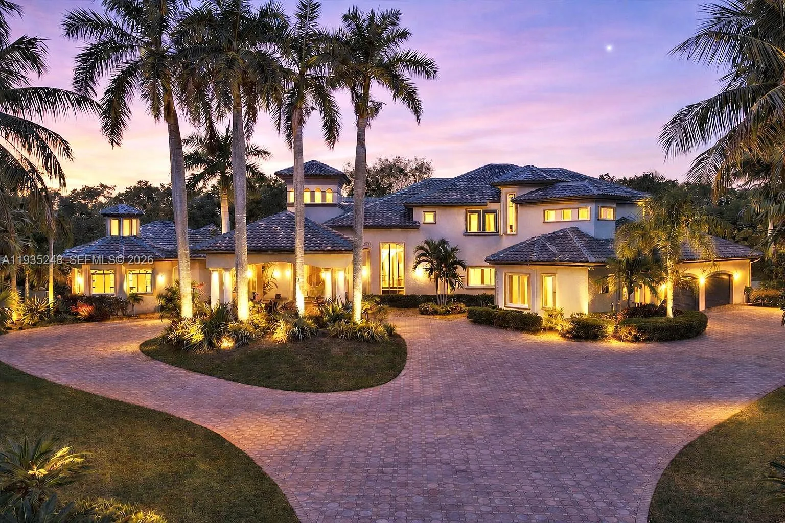 3079 Old Still Ln, Weston, Florida 33331, Weston, Florida 33331, 6 Bedrooms Bedrooms, ,6 BathroomsBathrooms,Residential,For Sale,3079 Old Still Ln, Weston, Florida 33331,A11935248