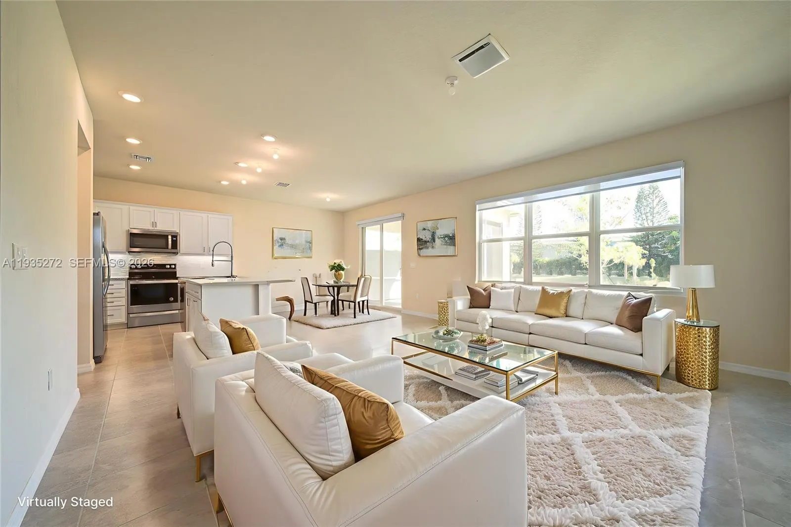 1023 Eucalyptus Dr, Hollywood, Florida 33021, Hollywood, Florida 33021, 3 Bedrooms Bedrooms, ,2 BathroomsBathrooms,Residential Lease,For Rent,1023 Eucalyptus Dr, Hollywood, Florida 33021,A11935272