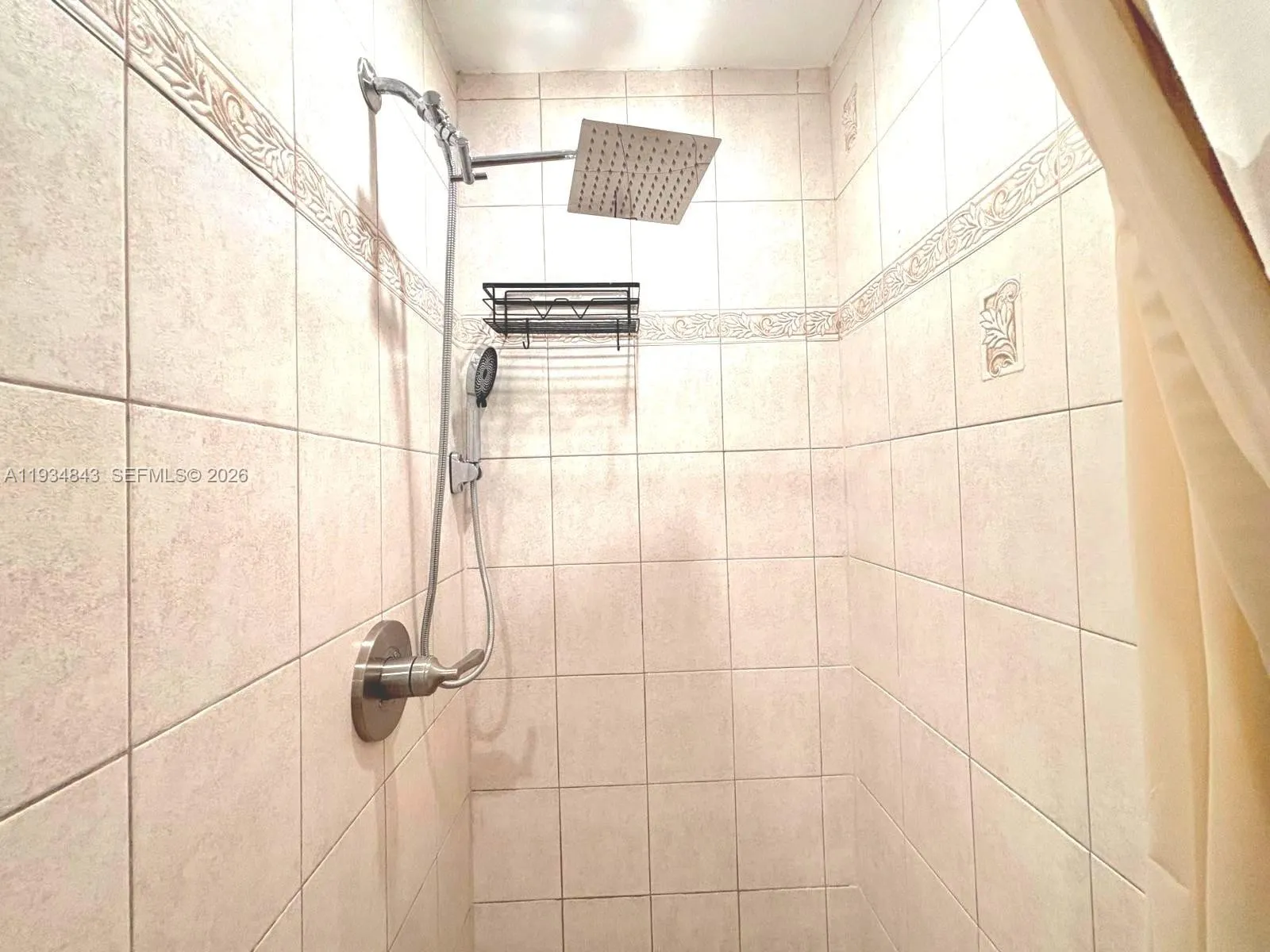 14402 Sw 111th St 14402, Miami, Florida 33186, Miami, Florida 33186, 2 Bedrooms Bedrooms, ,1 BathroomBathrooms,Residential Lease,For Rent,14402 Sw 111th St 14402, Miami, Florida 33186,A11934843