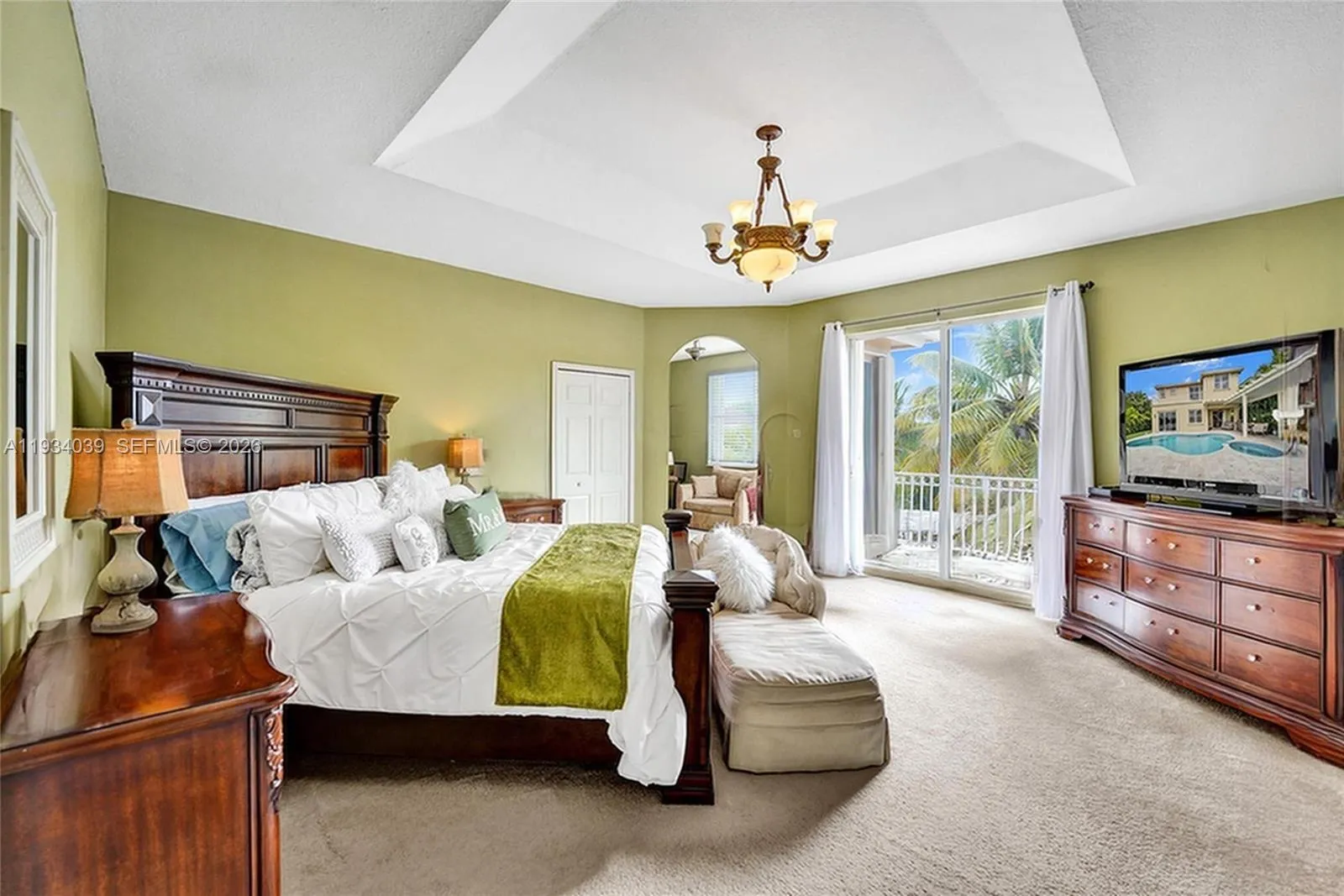 Master Suite with additional area-office/nursery