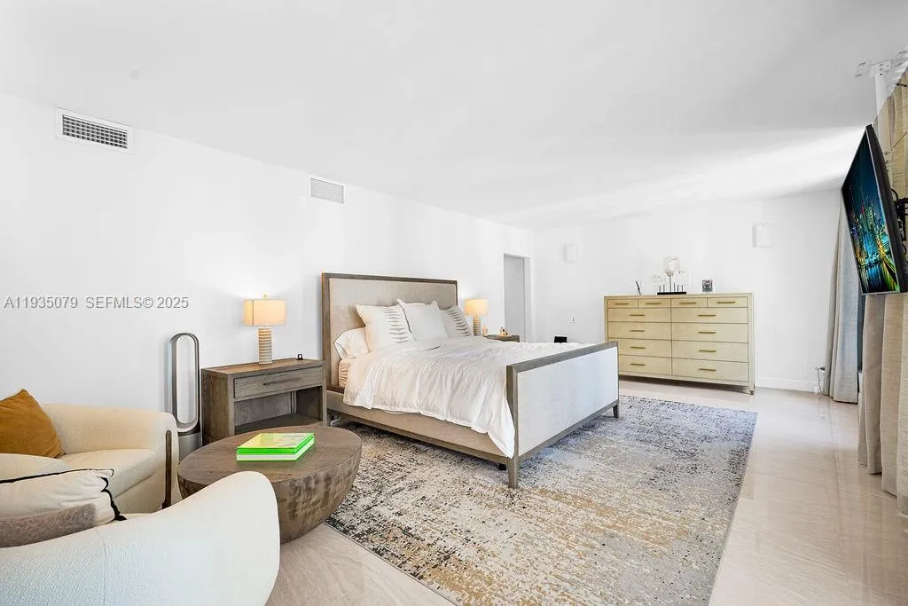 10155 Collins Ave 1106, Bal Harbour, Florida 33154, Bal Harbour, Florida 33154, 3 Bedrooms Bedrooms, ,3 BathroomsBathrooms,Residential,For Sale,10155 Collins Ave 1106, Bal Harbour, Florida 33154,A11935079