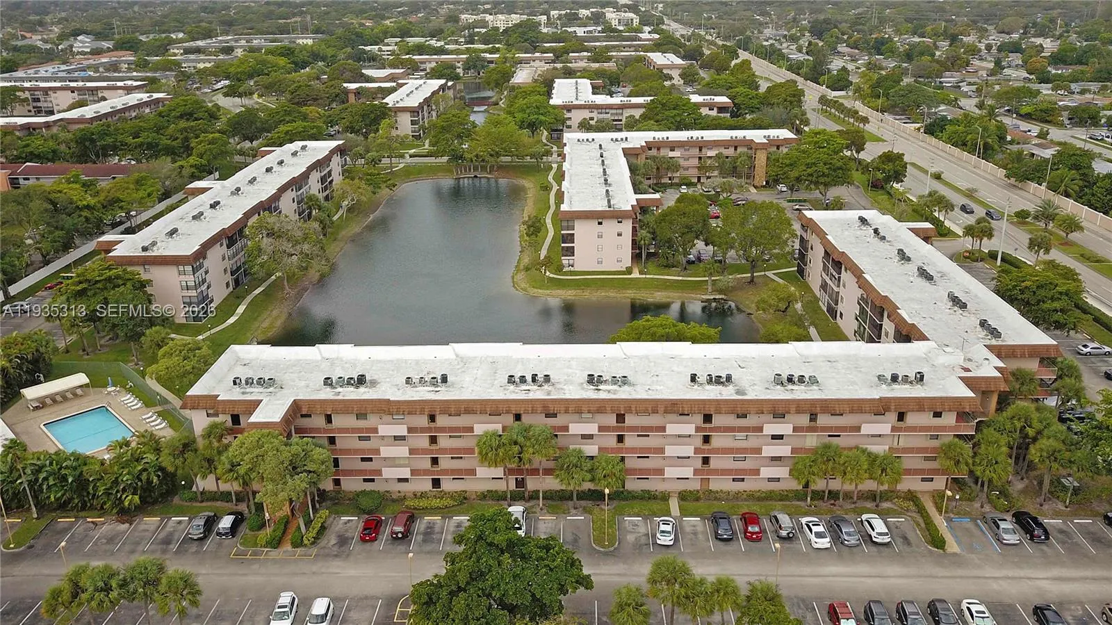 4930 E Sabal Palm Blvd 306, Tamarac, Florida 33319, Tamarac, Florida 33319, 2 Bedrooms Bedrooms, ,2 BathroomsBathrooms,Residential,For Sale,4930 E Sabal Palm Blvd 306, Tamarac, Florida 33319,A11935313