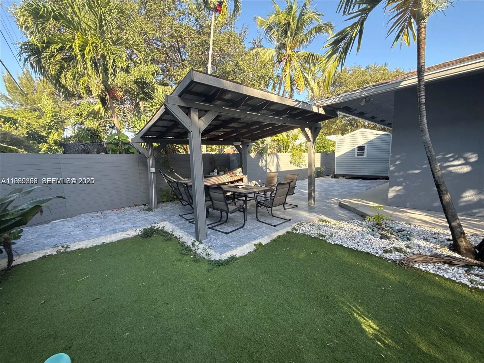 1812 Coolidge St, Hollywood, Florida 33020, Hollywood, Florida 33020, ,Residential Income,For Sale,1812 Coolidge St, Hollywood, Florida 33020,A11935356