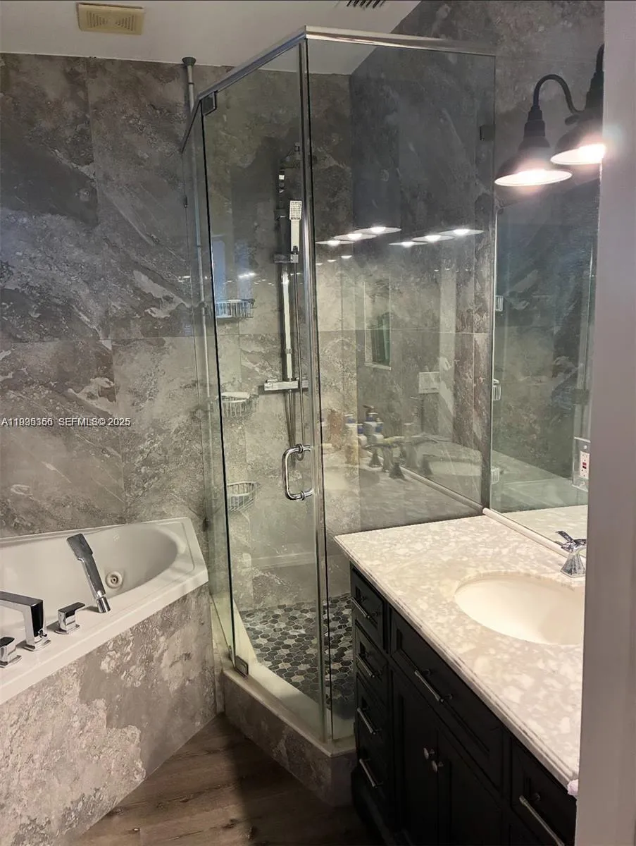 1812 Coolidge St, Hollywood, Florida 33020, Hollywood, Florida 33020, ,Residential Income,For Sale,1812 Coolidge St, Hollywood, Florida 33020,A11935356