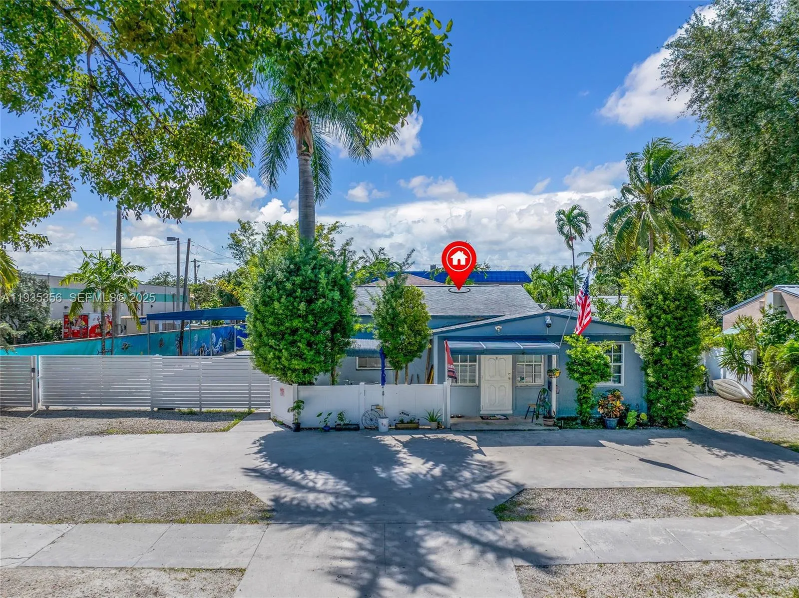 1812 Coolidge St, Hollywood, Florida 33020, Hollywood, Florida 33020, ,Residential Income,For Sale,1812 Coolidge St, Hollywood, Florida 33020,A11935356