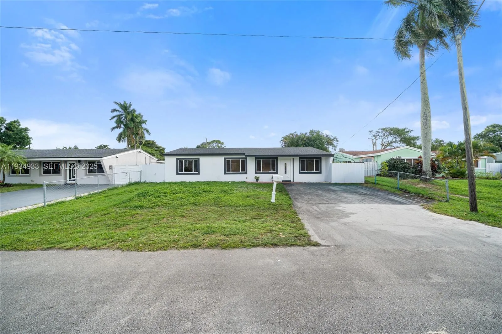 6960 Scott St, Hollywood, Florida 33024, Hollywood, Florida 33024, 3 Bedrooms Bedrooms, ,2 BathroomsBathrooms,Residential,For Sale,6960 Scott St, Hollywood, Florida 33024,A11934933 6960 Scott St, Hollywood, Florida 33024, Hollywood, Florida 33024, 3 Bedrooms Bedrooms, ,2 BathroomsBathrooms,Residential,For Sale,6960 Scott St, Hollywood, Florida 33024,A11934933