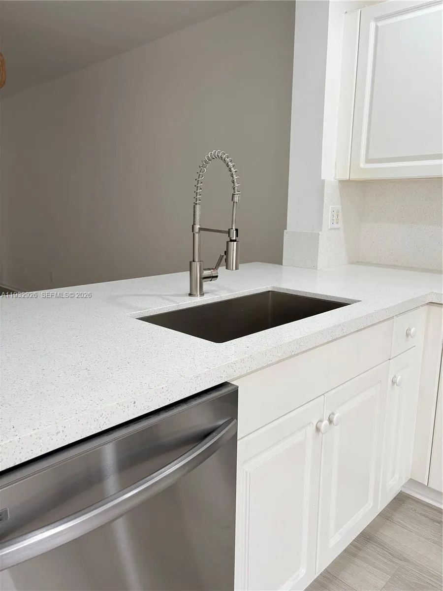 752 Nw 208th Ter, Pembroke Pines, Florida 33029, Pembroke Pines, Florida 33029, 3 Bedrooms Bedrooms, ,2 BathroomsBathrooms,Residential,For Sale,752 Nw 208th Ter, Pembroke Pines, Florida 33029,A11932926