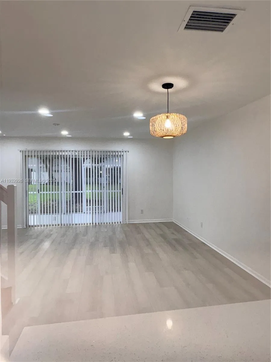 752 Nw 208th Ter, Pembroke Pines, Florida 33029, Pembroke Pines, Florida 33029, 3 Bedrooms Bedrooms, ,2 BathroomsBathrooms,Residential,For Sale,752 Nw 208th Ter, Pembroke Pines, Florida 33029,A11932926