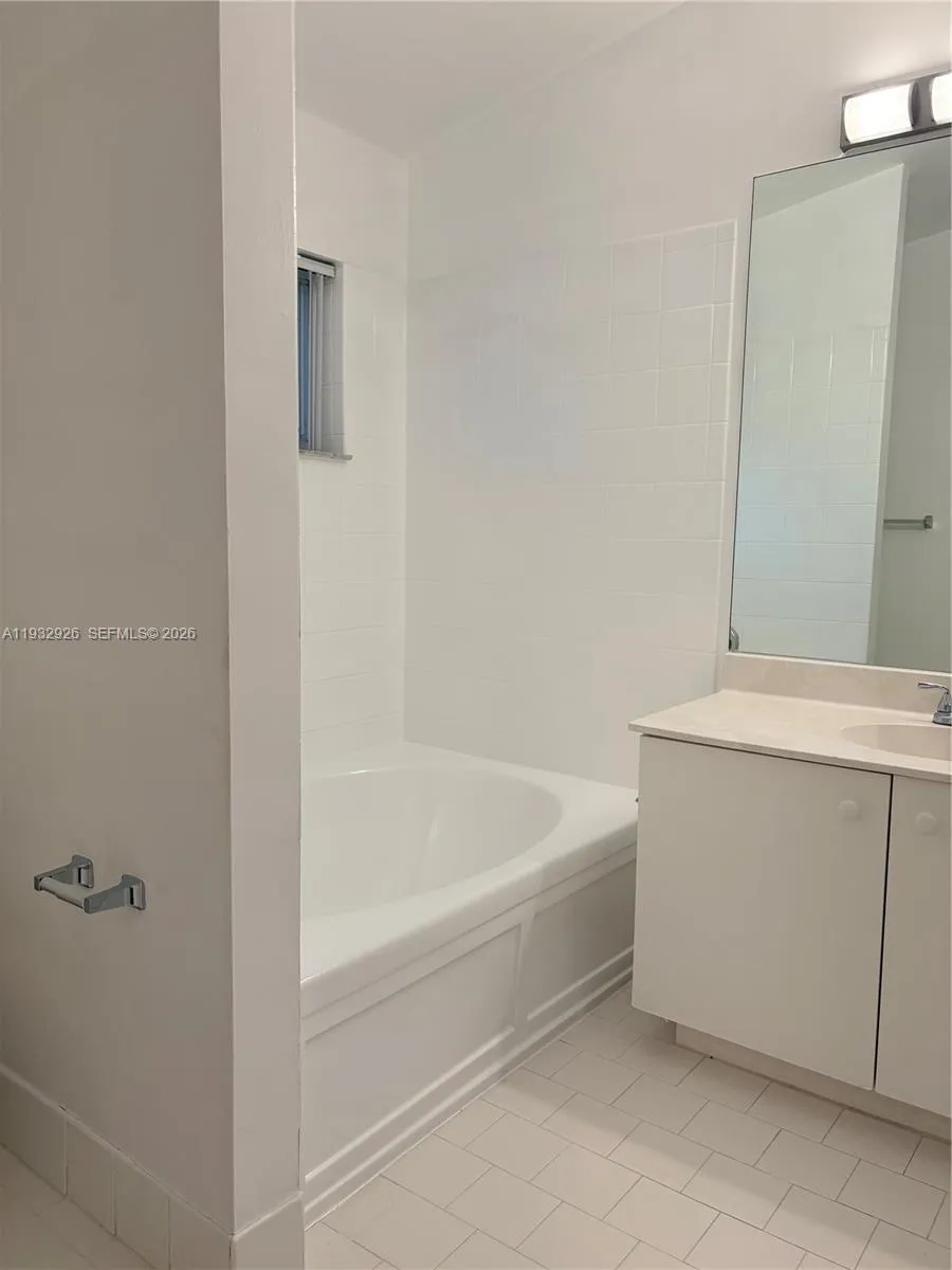 752 Nw 208th Ter, Pembroke Pines, Florida 33029, Pembroke Pines, Florida 33029, 3 Bedrooms Bedrooms, ,2 BathroomsBathrooms,Residential,For Sale,752 Nw 208th Ter, Pembroke Pines, Florida 33029,A11932926