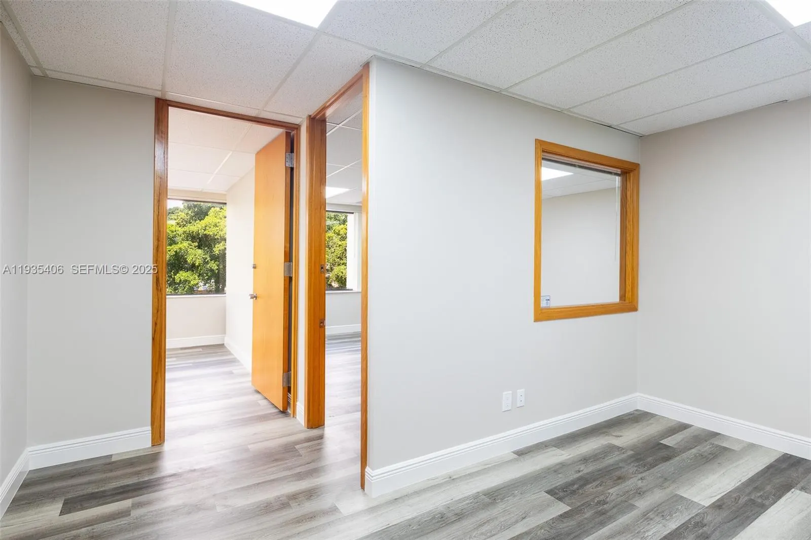 7501 W Oakland Park Blvd, Lauderhill, Florida 3331, Lauderhill, Florida 33319, ,Commercial Sale,For Sale,7501 W Oakland Park Blvd, Lauderhill, Florida 3331,A11935406