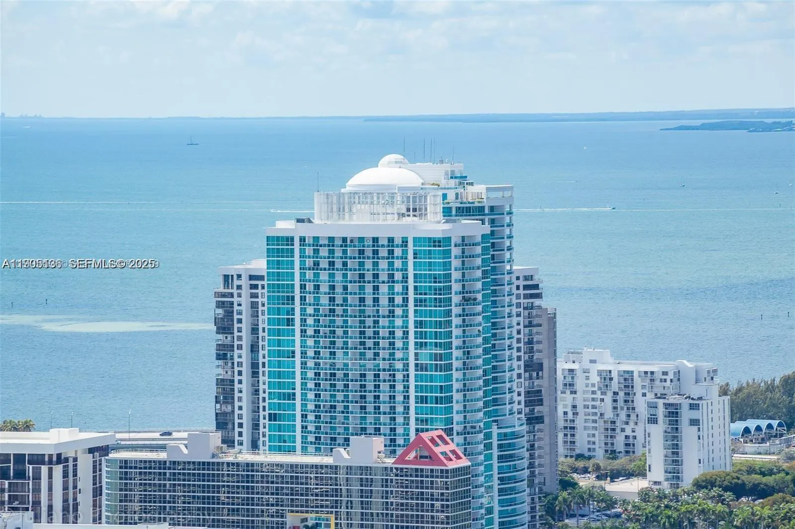 60 Sw 13th St 4205, Miami, Florida 33130, Miami, Florida 33130, 2 Bedrooms Bedrooms, ,3 BathroomsBathrooms,Residential,For Sale,60 Sw 13th St 4205, Miami, Florida 33130,A11905136
