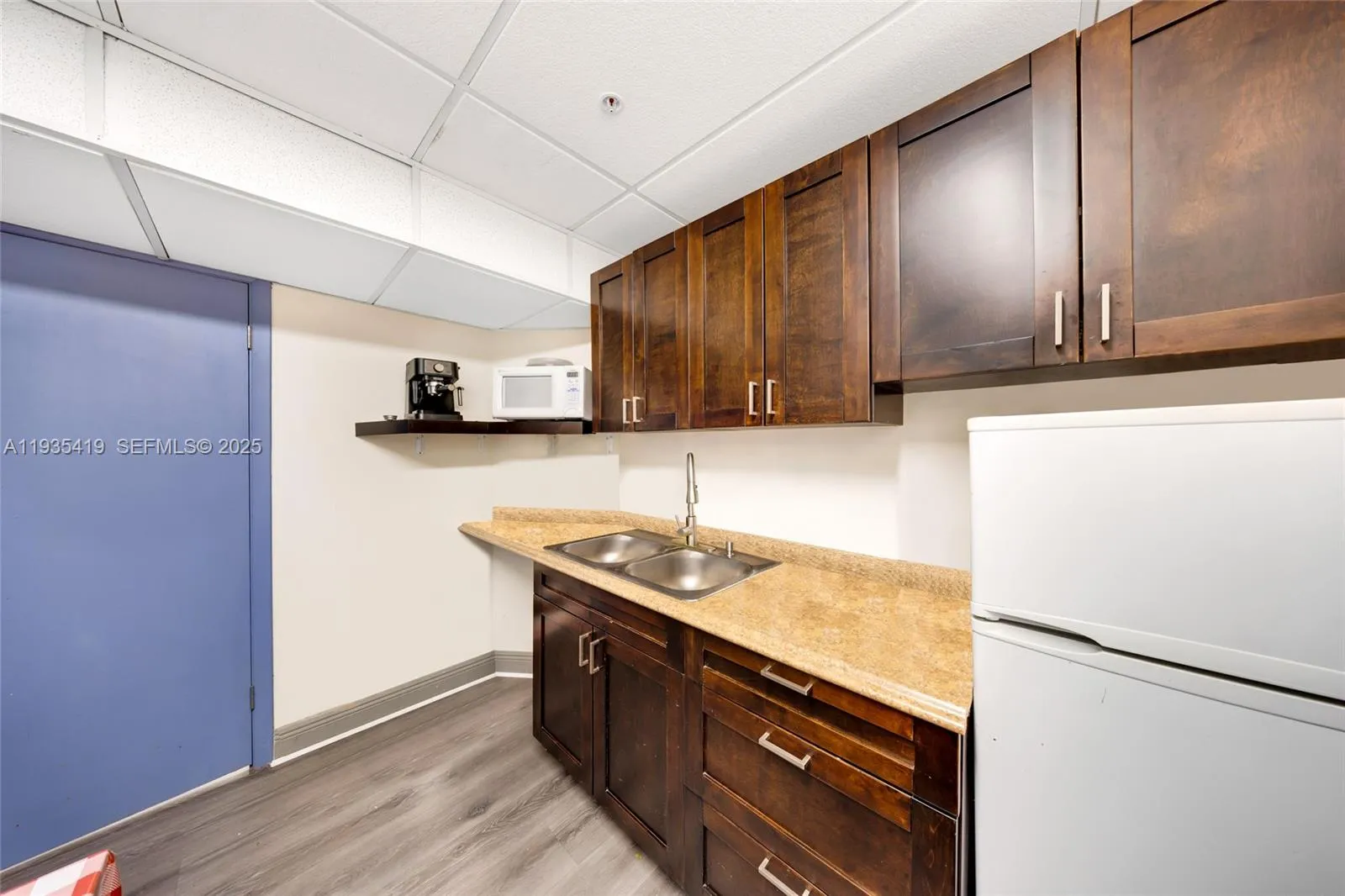 7657 Nw 50th St, Miami, Florida 33166, Miami, Florida 33166, ,Commercial Lease,For Rent,7657 Nw 50th St, Miami, Florida 33166,A11935419