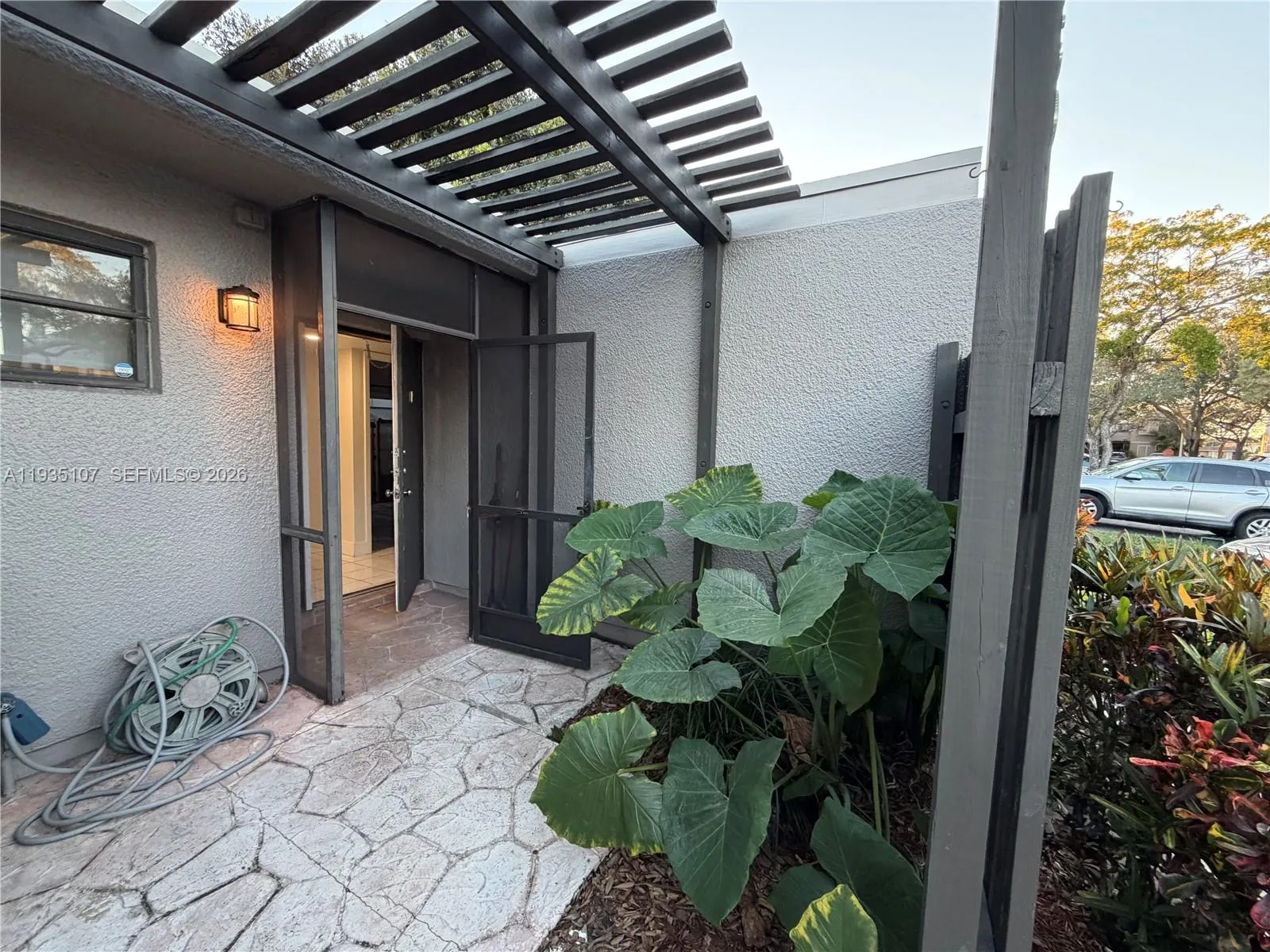 Pembroke Pines, Florida 33026, 3 Bedrooms Bedrooms, ,2 BathroomsBathrooms,Residential Lease,For Rent,A11935107