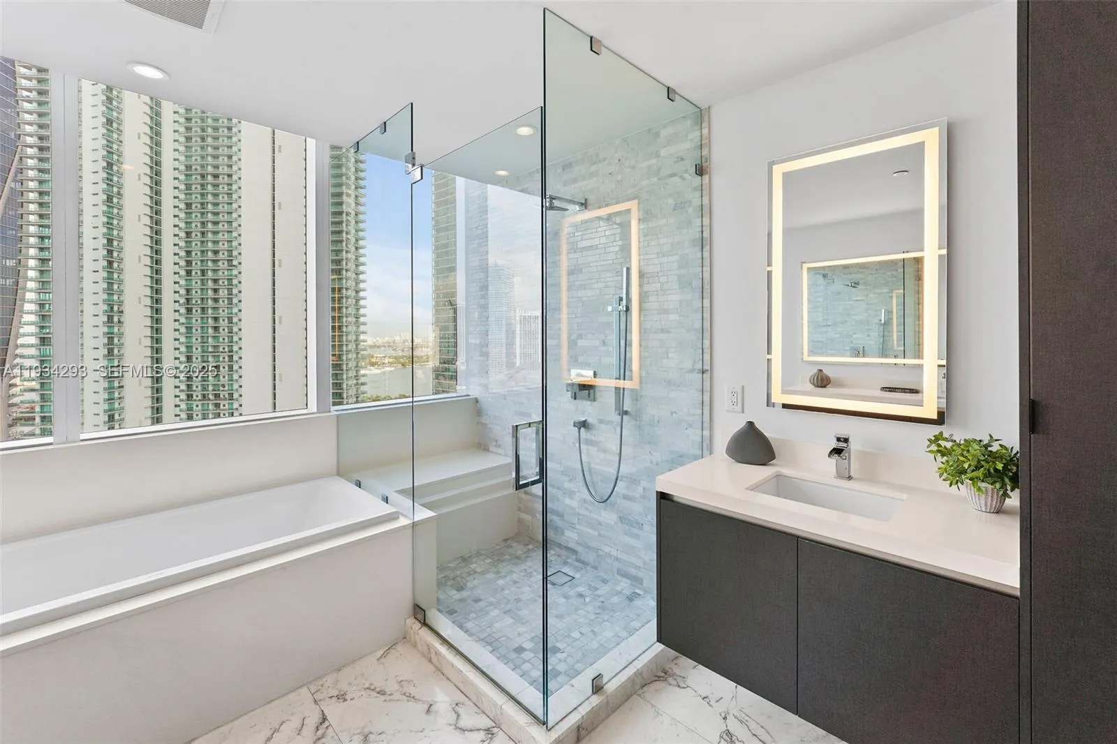 851 Ne 1st Avenue 2601, Miami, Florida 33132, Miami, Florida 33132, 3 Bedrooms Bedrooms, ,4 BathroomsBathrooms,Residential,For Sale,851 Ne 1st Avenue 2601, Miami, Florida 33132,A11934293