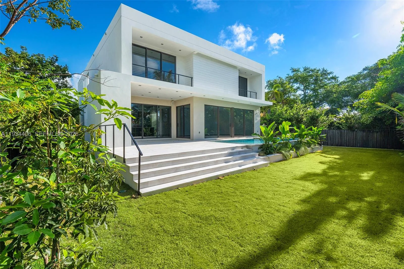 2096 Alamanda Dr, North Miami, Florida 33181, North Miami, Florida 33181, 5 Bedrooms Bedrooms, ,5 BathroomsBathrooms,Residential,For Sale,2096 Alamanda Dr, North Miami, Florida 33181,A11934406