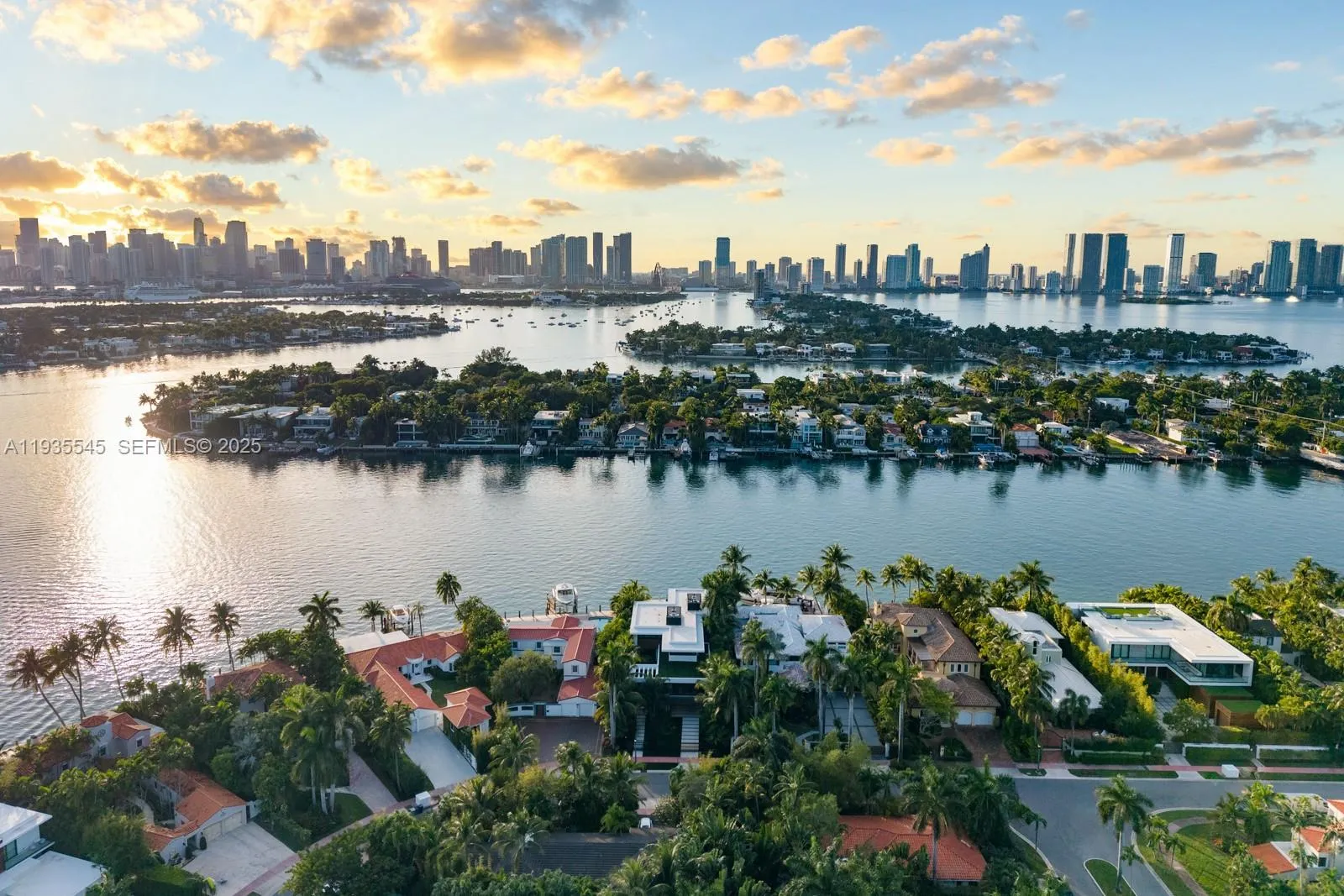 40 W Rivo Alto Dr, Miami Beach, Florida 33139, Miami Beach, Florida 33139, 6 Bedrooms Bedrooms, ,7 BathroomsBathrooms,Residential Lease,For Rent,40 W Rivo Alto Dr, Miami Beach, Florida 33139,A11935545
