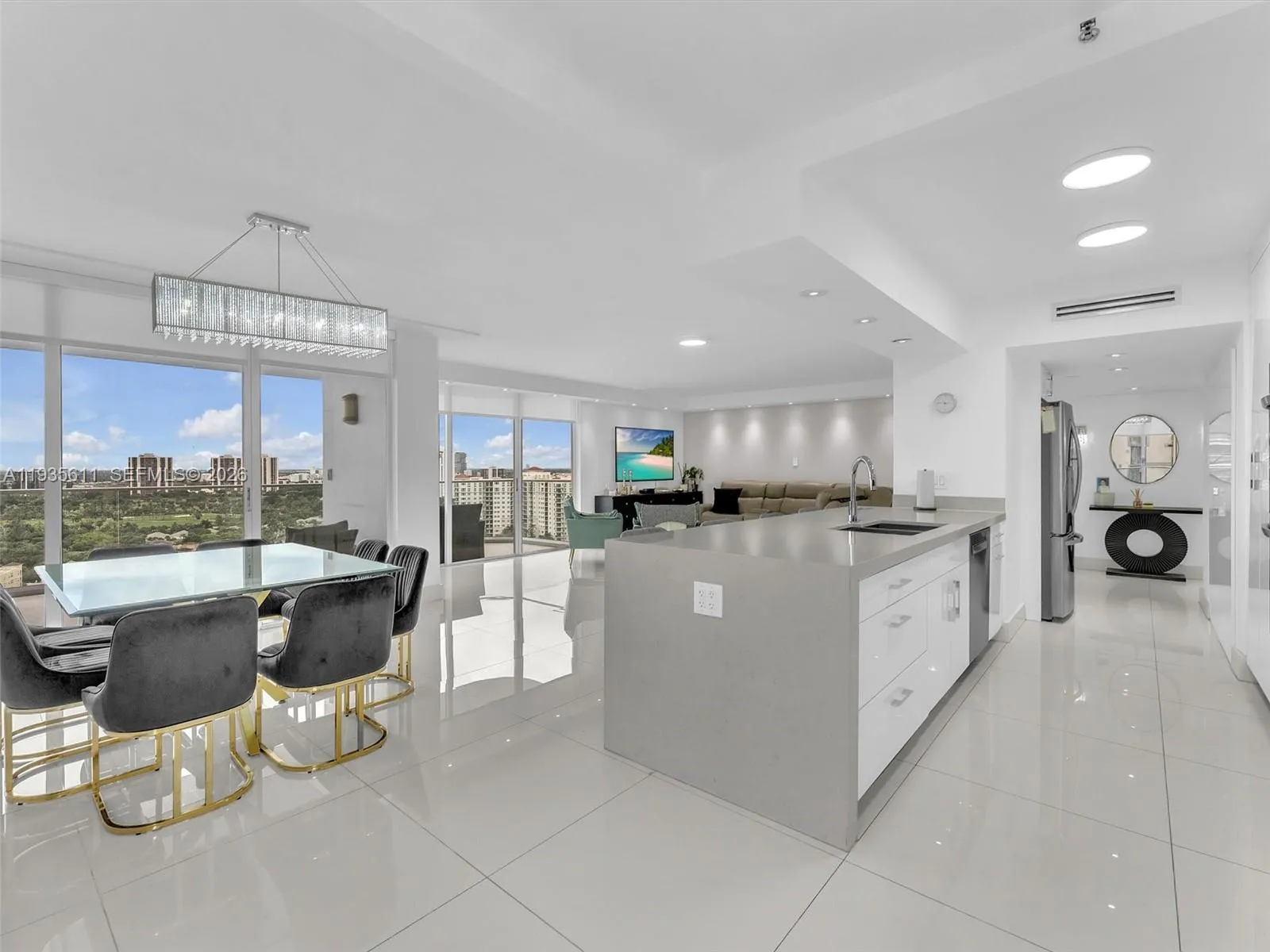 19707 Turnberry Way 21d, Aventura, Florida 33180, Aventura, Florida 33180, 2 Bedrooms Bedrooms, ,2 BathroomsBathrooms,Residential,For Sale,19707 Turnberry Way 21d, Aventura, Florida 33180,A11935611