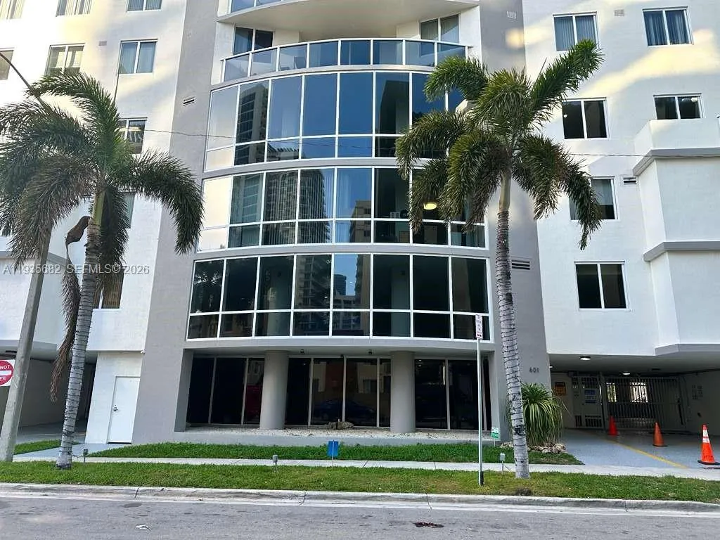 601 Ne 23rd St 706, Miami, Florida 33137, Miami, Florida 33137, 3 Bedrooms Bedrooms, ,2 BathroomsBathrooms,Residential Lease,For Rent,601 Ne 23rd St 706, Miami, Florida 33137,A11935682