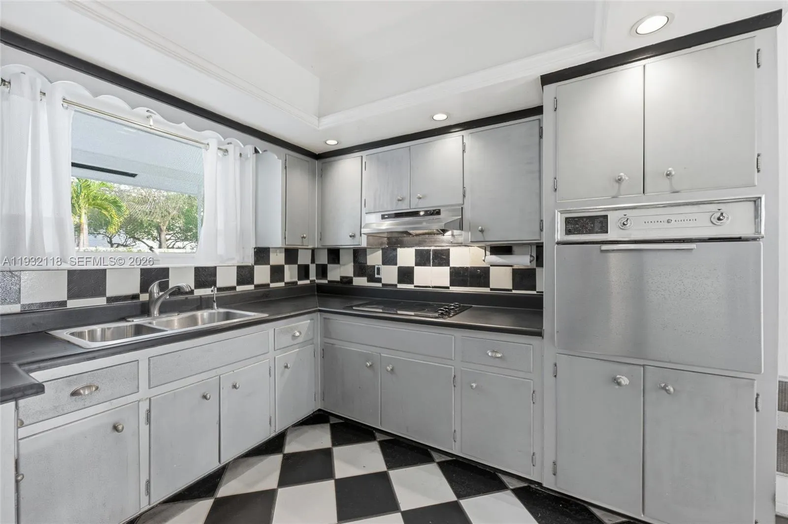 3497 Ne 20th Ave, Oakland Park, Florida 33306, Oakland Park, Florida 33306, 3 Bedrooms Bedrooms, ,2 BathroomsBathrooms,Residential,For Sale,3497 Ne 20th Ave, Oakland Park, Florida 33306,A11932118