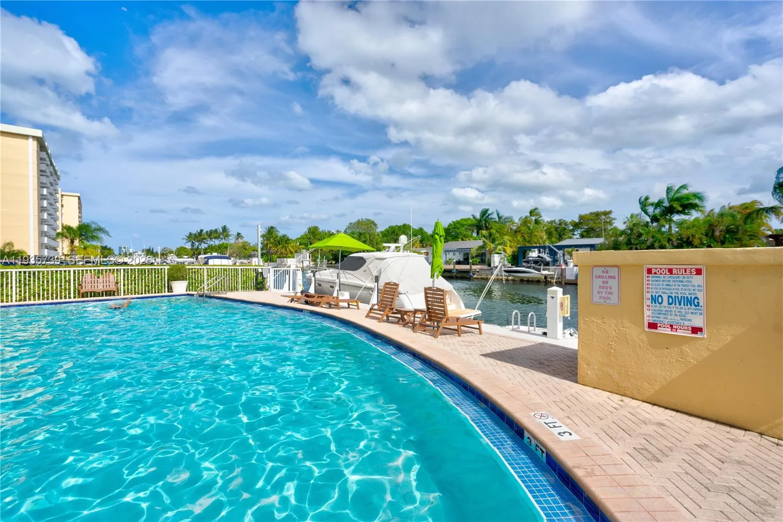 2000 Ne 135th St 908, North Miami, Florida 33181, North Miami, Florida 33181, 1 Bedroom Bedrooms, ,1 BathroomBathrooms,Residential,For Sale,2000 Ne 135th St 908, North Miami, Florida 33181,A11935739