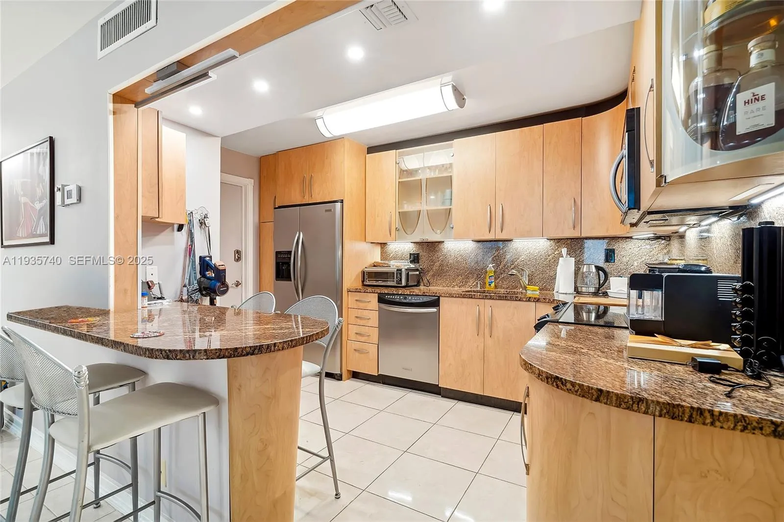 1400 S Ocean Dr 802, Hollywood, Florida 33019, Hollywood, Florida 33019, 2 Bedrooms Bedrooms, ,2 BathroomsBathrooms,Residential,For Sale,1400 S Ocean Dr 802, Hollywood, Florida 33019,A11935740