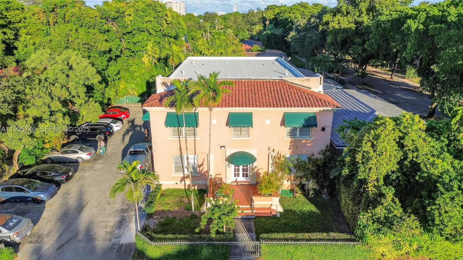 3409 S Le Jeune Rd 5, Coral Gables, Florida 33134, Coral Gables, Florida 33134, ,1 BathroomBathrooms,Residential Lease,For Rent,3409 S Le Jeune Rd 5, Coral Gables, Florida 33134,A11935746