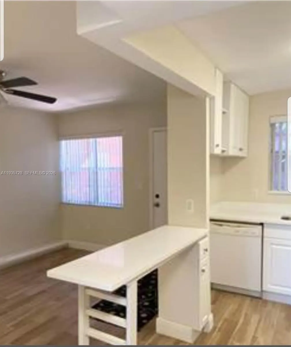 12500 Ne 5th Ave 309, North Miami, Florida 33161, North Miami, Florida 33161, 1 Bedroom Bedrooms, ,1 BathroomBathrooms,Residential,For Sale,12500 Ne 5th Ave 309, North Miami, Florida 33161,A11935728
