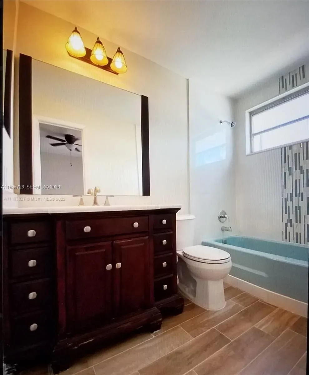 12500 Ne 5th Ave 309, North Miami, Florida 33161, North Miami, Florida 33161, 1 Bedroom Bedrooms, ,1 BathroomBathrooms,Residential,For Sale,12500 Ne 5th Ave 309, North Miami, Florida 33161,A11935728