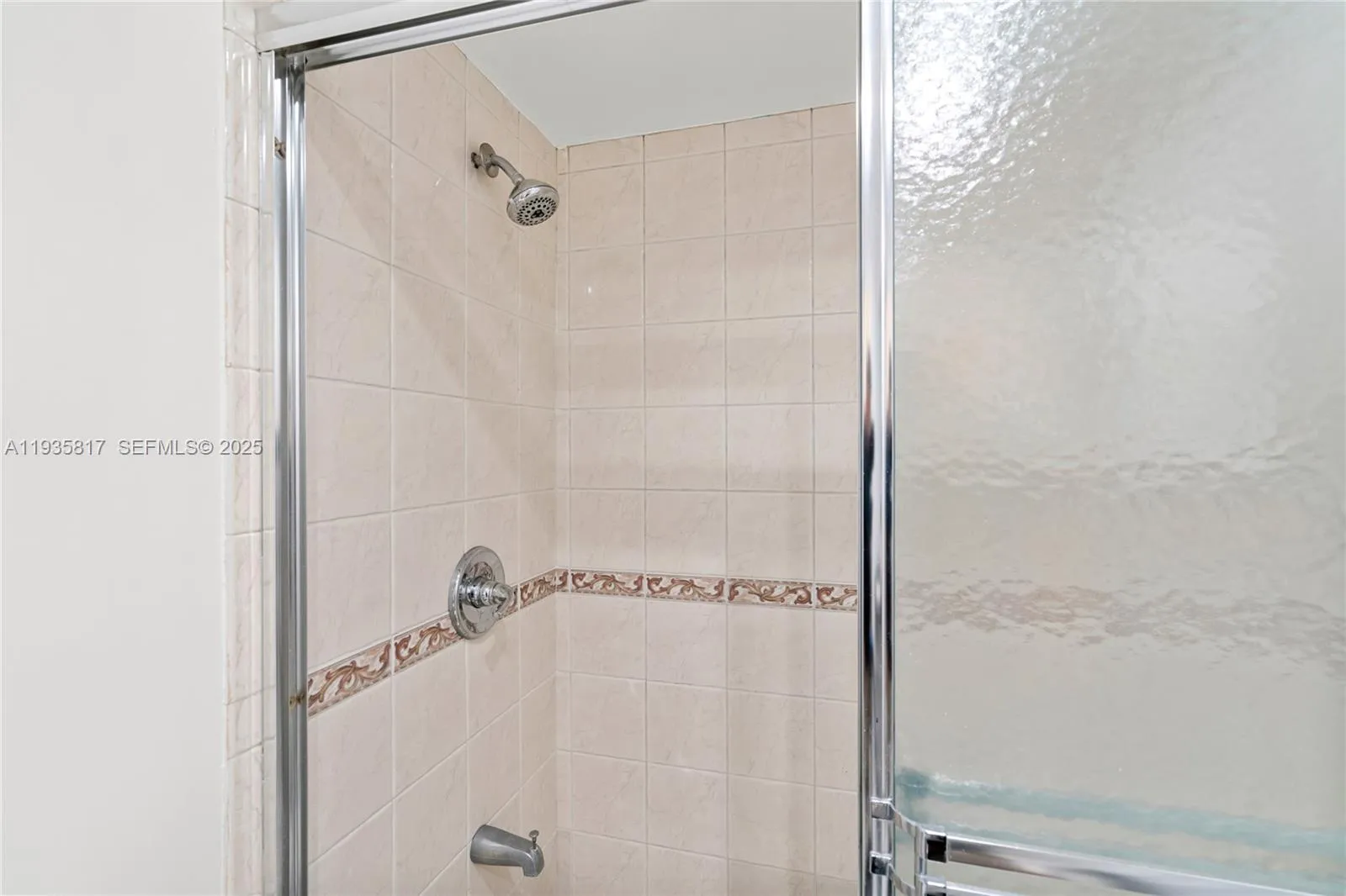 13611 Sw 77th St, Miami, Florida 33183, Miami, Florida 33183, 4 Bedrooms Bedrooms, ,3 BathroomsBathrooms,Residential Lease,For Rent,13611 Sw 77th St, Miami, Florida 33183,A11935817